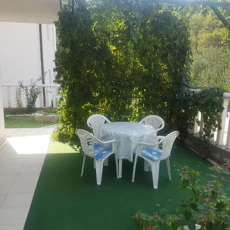 Apartman S&m *