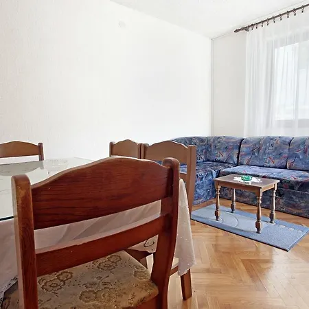Apartman S&m *